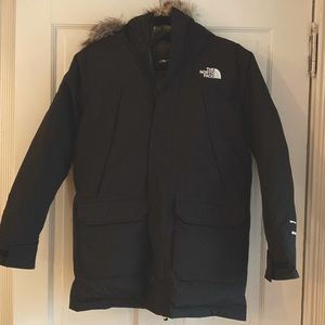 Youth Age 14/16 The North Face Parker Coat (Boys’ McMurdo Parka)